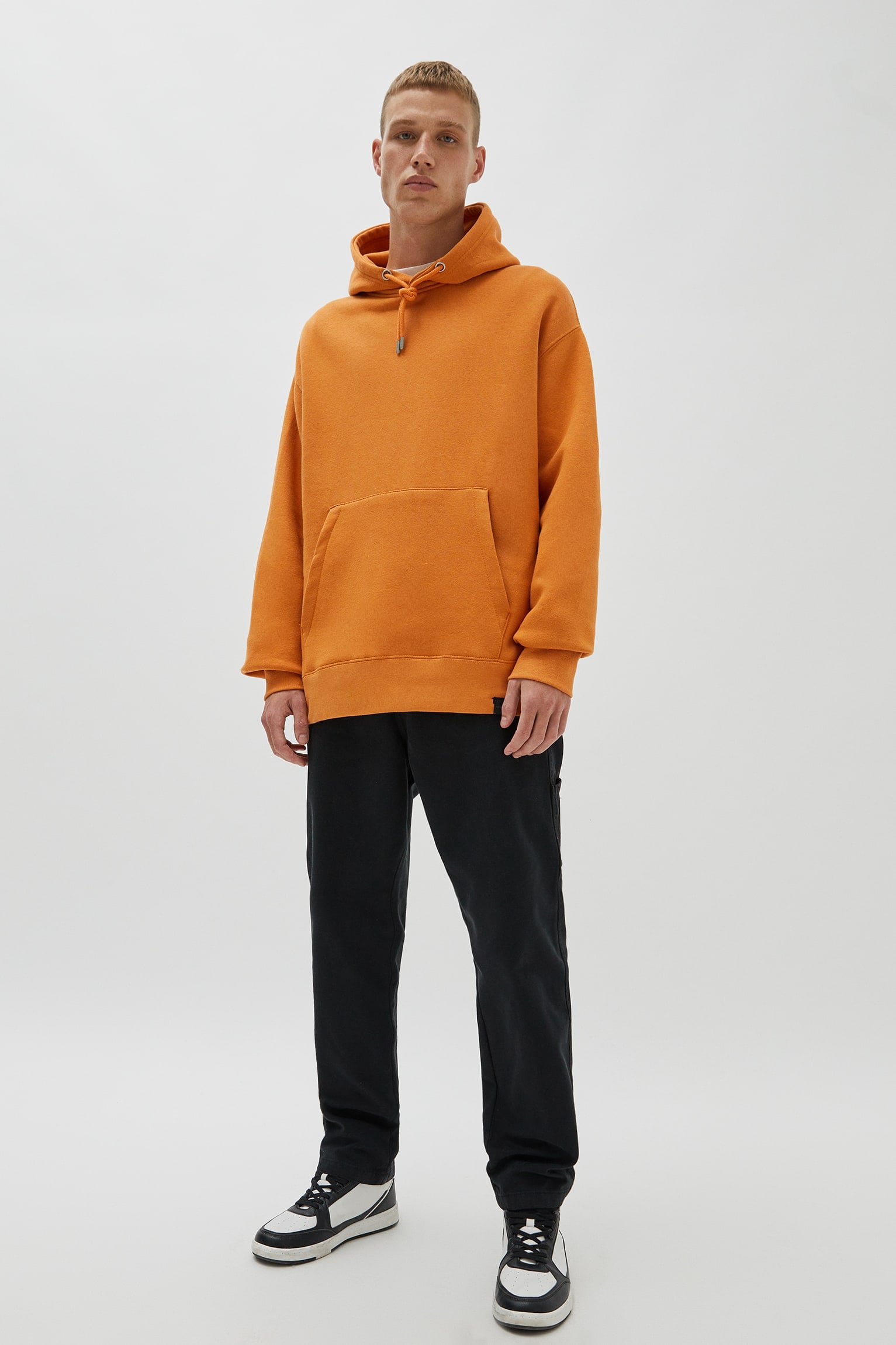 Pouch Pocket Hoodie Orange - Imagen 4